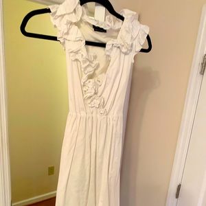 Max and Chleo beautiful white dress